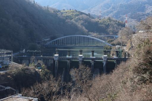 相模ダム